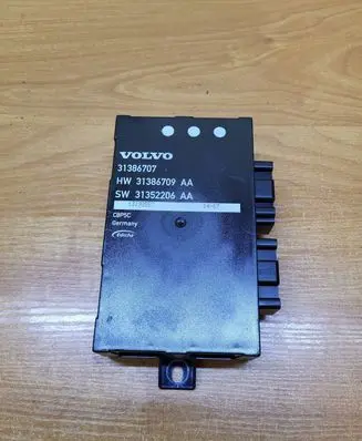 Volvo XC60 Tailgate/trunk control unit/module 31386709 31352206 31386707