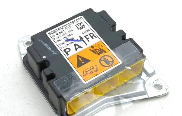 Nissan Juke II F16 Airbag control unit/module 0285015189 ZE6PA225300051 988206PA0A