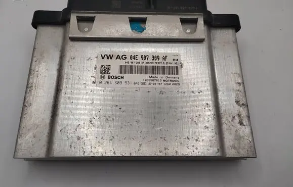 Volkswagen Polo V 6R Engine control unit/module 04E907309AF 0261S09531