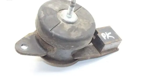 Nissan Leaf I (ZE0) Engine mount bracket