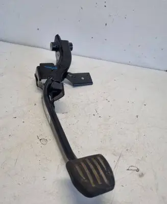 Volvo XC60 Brake pedal 3132349 8G9N2D094BH 11371P06