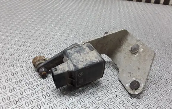 Mercedes-Benz E W211 Headlight/headlamp level sensor A0105427617