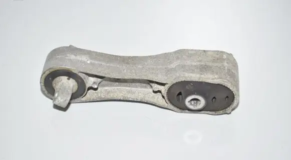 BMW 2 F46 Gearbox mount 6885786 22116885786 6876791