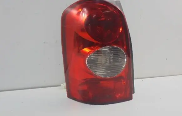 Mazda MPV II LW Rear/tail lights 