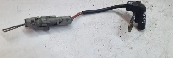 Mitsubishi Carisma Crankshaft speed sensor 10175023