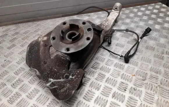 Porsche Cayenne (92A) Front wheel hub