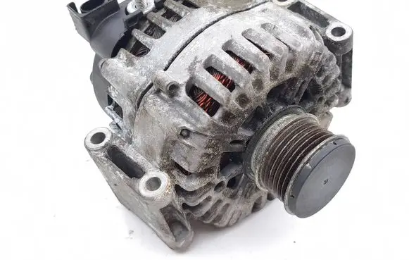 Mercedes-Benz GLC AMG Generator/alternator A0009068706 420004822 2711479C