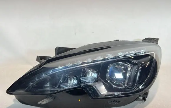 Peugeot 308 Headlight/headlamp 96778324