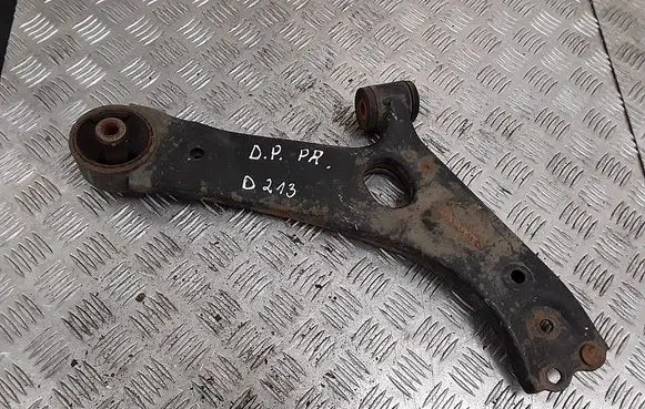 KIA Sportage Front lower control arm/wishbone 