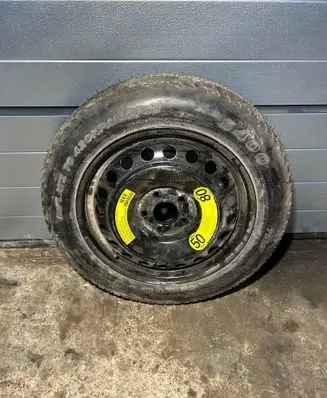KIA Sportage R17 spare wheel