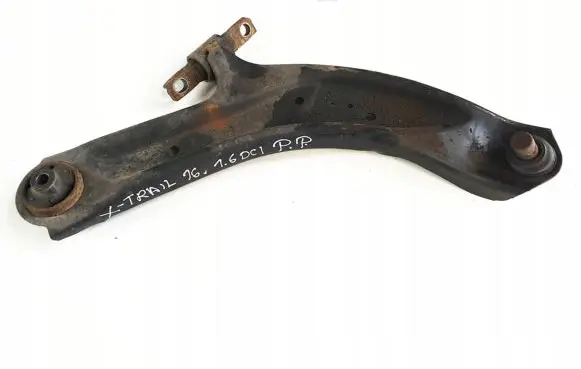 Nissan X-Trail T32 Front lower control arm/wishbone