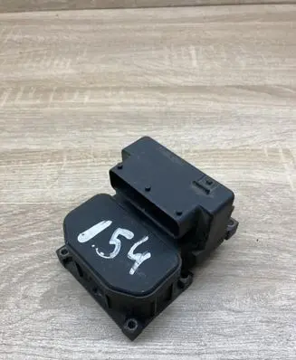 Volkswagen PASSAT B5 ABS Pump 0273004281