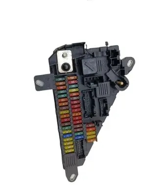 BMW 5 E60 E61 Fuse module 9138830 518956057