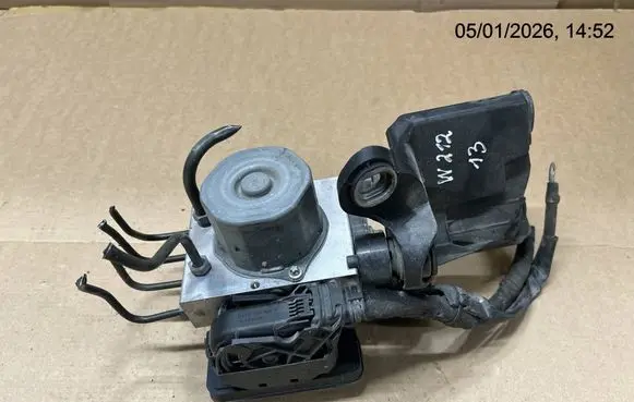 Mercedes-Benz E W212 ABS Pump A2124319512 2124319512