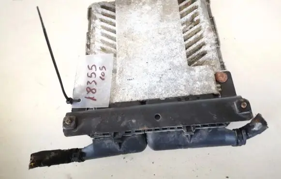 Volkswagen PASSAT B6 Engine control unit/module 03g909018 5wp45614aa