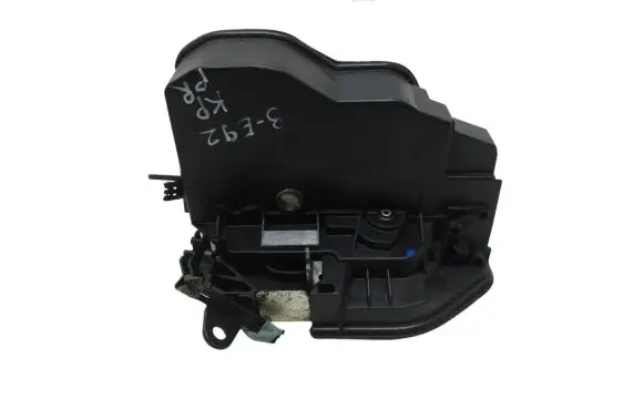 BMW 3 E92 E93 Front door lock 7202145
