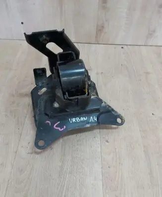 Toyota Urban Cruiser (XP110) Engine mount vacuum valve 
