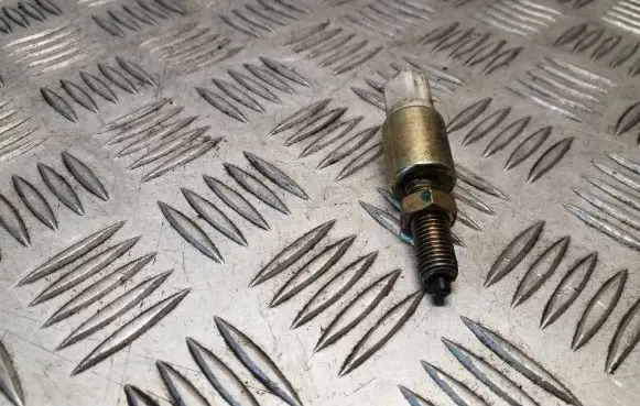 Brake pedal sensor switch