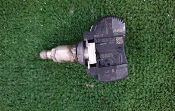 Mini One - Cooper F56 F55 Tire pressure sensor 6881891