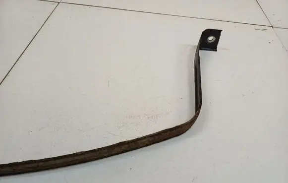 Alfa Romeo 147 Fuel tank mounting bracket