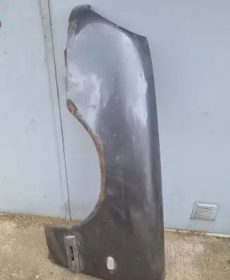 Mercedes-Benz E W210 Fender