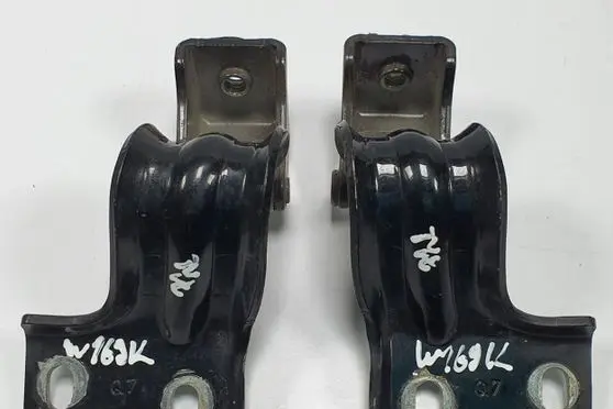 Mercedes-Benz A W169 Tailgate/trunk/boot hinge A1697400737