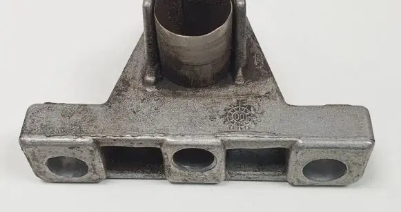 Volvo S40, V40 Driveshaft support bearing bracket 8658491