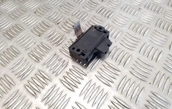 Opel Astra G Air pressure sensor 90225716