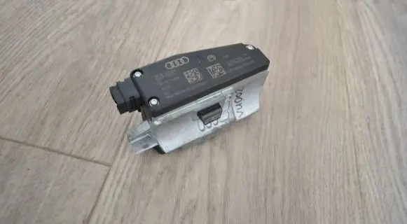 Steering wheel lock