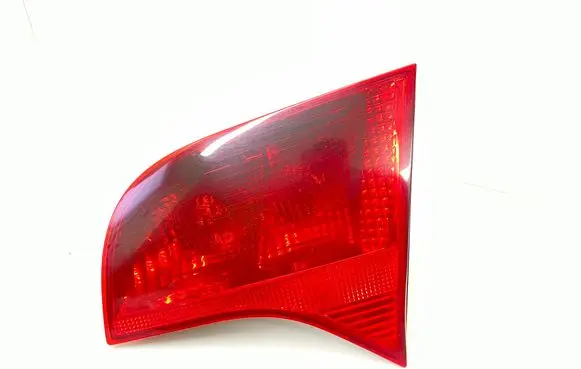 Audi A4 S4 B7 8E 8H Tailgate rear/tail lights 8e9945094