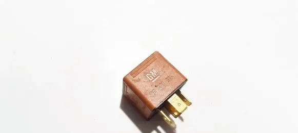 Opel Tigra A Other relay 0332209136 90491314
