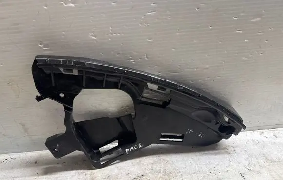 Volvo XC60 Front bumper mounting bracket 31383886