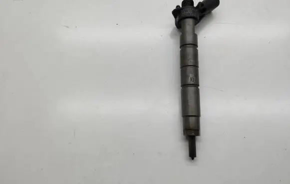 Mercedes-Benz E W213 Fuel injector 0445117048