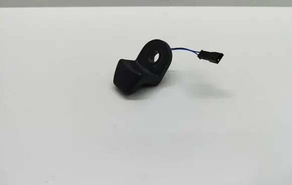 BMW 5 E60 E61 Tailgate glass/window release handle 9200673 59845510 1355600