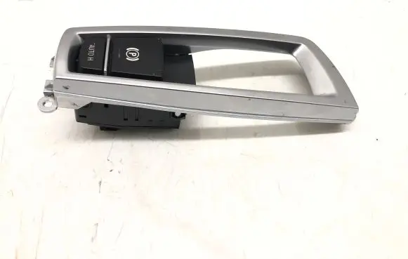 BMW 5 F10 F11 Hand parking brake switch 9217594
