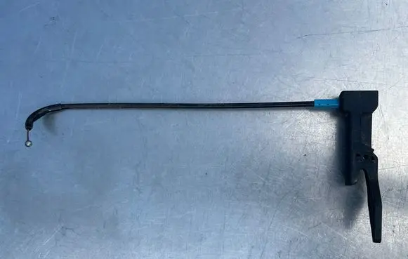 Renault Zoe Engine bonnet (hood) release handle 656225050R