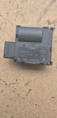 Audi A6 S6 C6 4F Air flap motor/actuator 0132801359 4F0820511A CZ1168803141