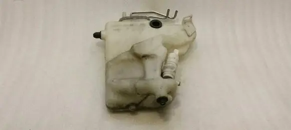 Mercedes-Benz CLS C219 Windshield washer fluid reservoir/tank A2118690220