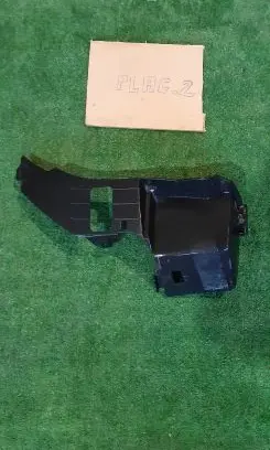 Mercedes-Benz ML W166 Front bumper mounting bracket A1668850224