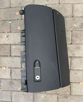 Mercedes-Benz CLS C218 X218 Glove box set A2186800291