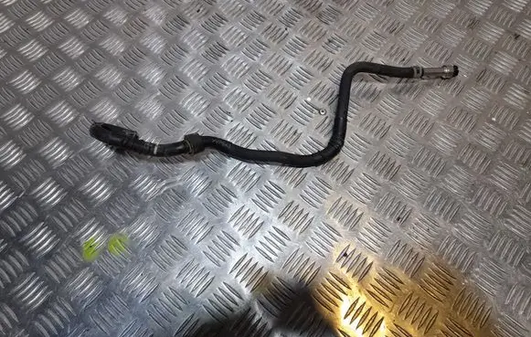 Audi A4 S4 B8 8K Fuel return line/hose 06H133986