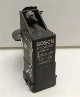 Renault Trafic III (X82) Glow plug pre-heat relay 8200798585 0281003050