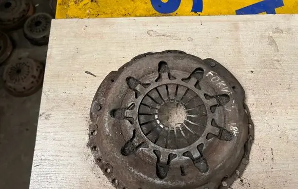 Ford Focus Pressure plate 
