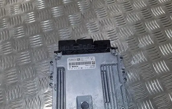 Jaguar XF X250 Engine control unit/module CX2312C520V
