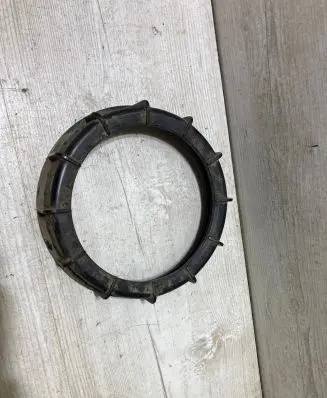 Ford Fiesta In tank fuel pump screw locking ring/nut 44740A