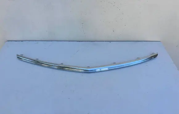 Opel Insignia A Front bumper lower grill 551004542