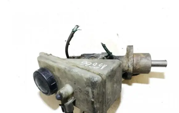 Renault Espace II Master brake cylinder 6025109679 6025107771