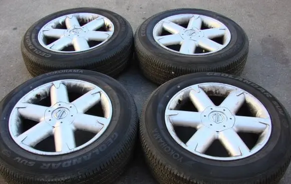 Nissan Murano Z50 R18 alloy rim 