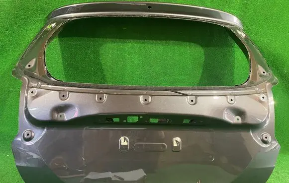 Toyota Yaris XP210 Truck tailgate 