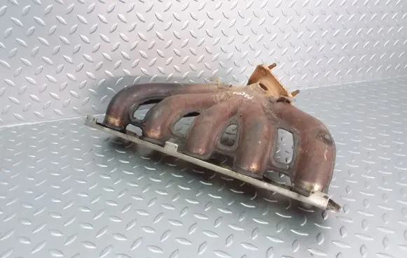 Volkswagen PASSAT B7 USA Exhaust manifold 07K253031M